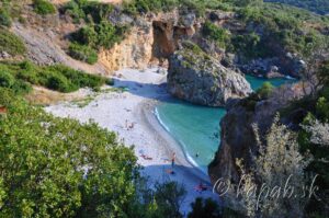 20 naj pláží v Grécku podľa kapab.sk - Foneas, Mani