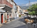 Agios Nikolaos, nábrežie s obchodmi a tavernami
