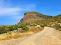 Kythirské pláže  - asfaltka sa mení na poľnú cestu