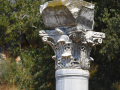 Filippi - hlavica jedného z korintských stĺpov baziliky A