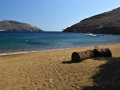 Serifos - pláže, Koutalas s pripomienkou ťažby železnej rudy