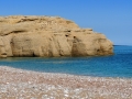 Pláž Limni na Kythire je zaujímavá skalnými útvarmi zo zlepencov.