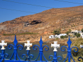 Megalo Livadi, diera po ťažbe železnej rudy, pohľad od kostola Agios Nikolaos.