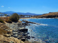 Ďalšia pláž v Chóre leží severne od pláže Agios Georgios. Je panenská, piesčitá a pokojná.