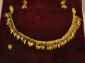 Pella, zlatý náhrdelník