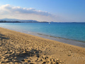 Ráno na pláži Agios Prokopios