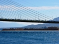 Most Rio-Antirio z trajektu, pohľad na juhovýchod, časť pevnosti Rio