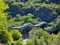 Zagori - trojoblúkový most Kalogeriko blízko dedín Kipi a Koukoli postavili v roku 1814