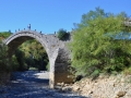 Zagori - kamenný most Kalogeriko a suché koryto riečky