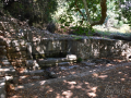 Cestou od vodopádov Neda - Achaia Figalea - staroveká fontána z prelomu 4. - 3. tisícročia pred n. l.